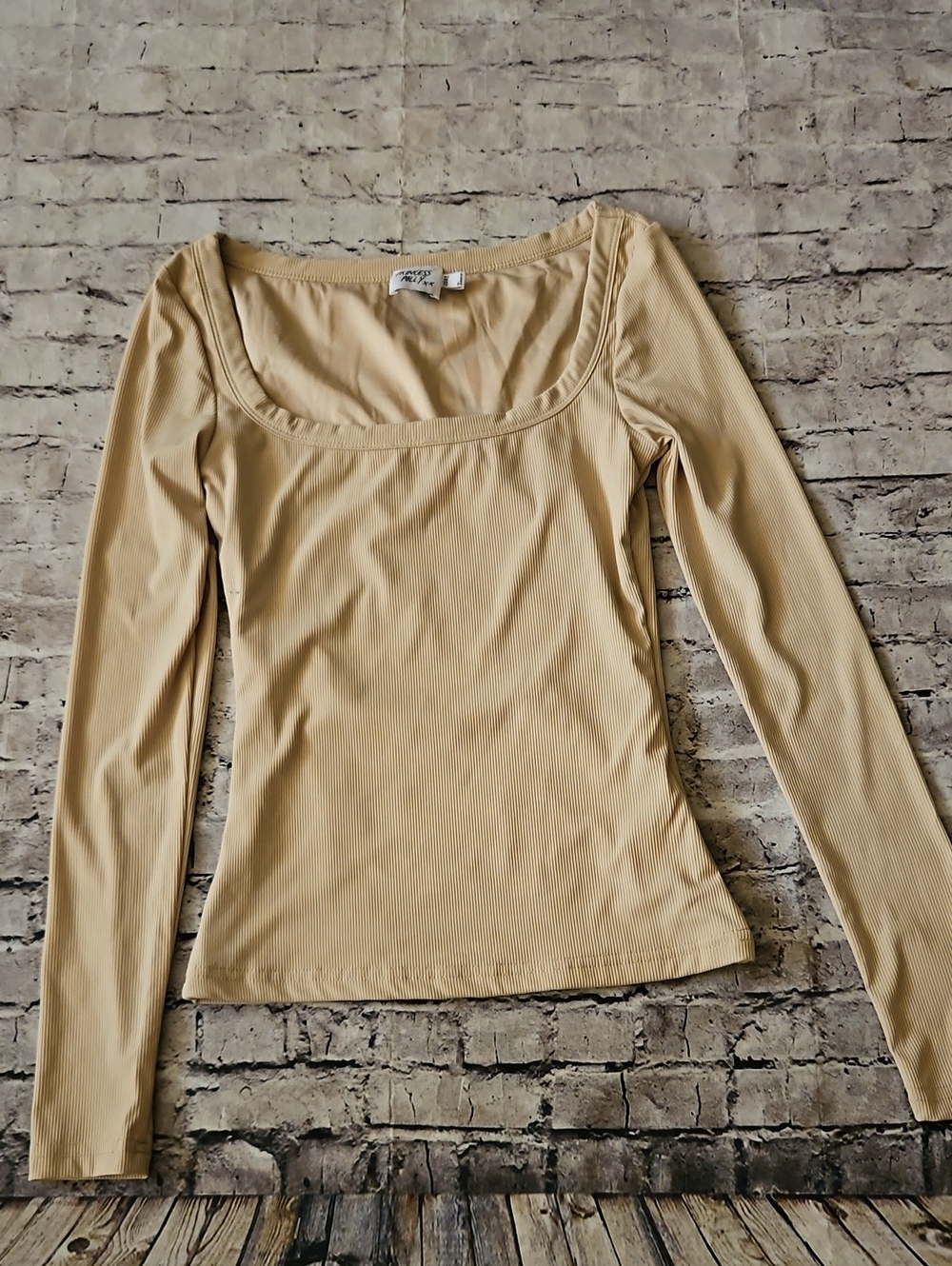 Princess Polly Beige Cream Shirt Blouse Top Size 2
